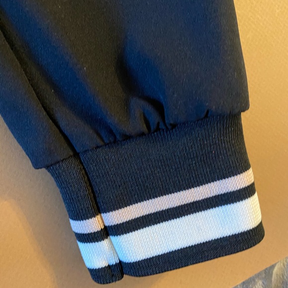 Zara - Picture 4 of 10